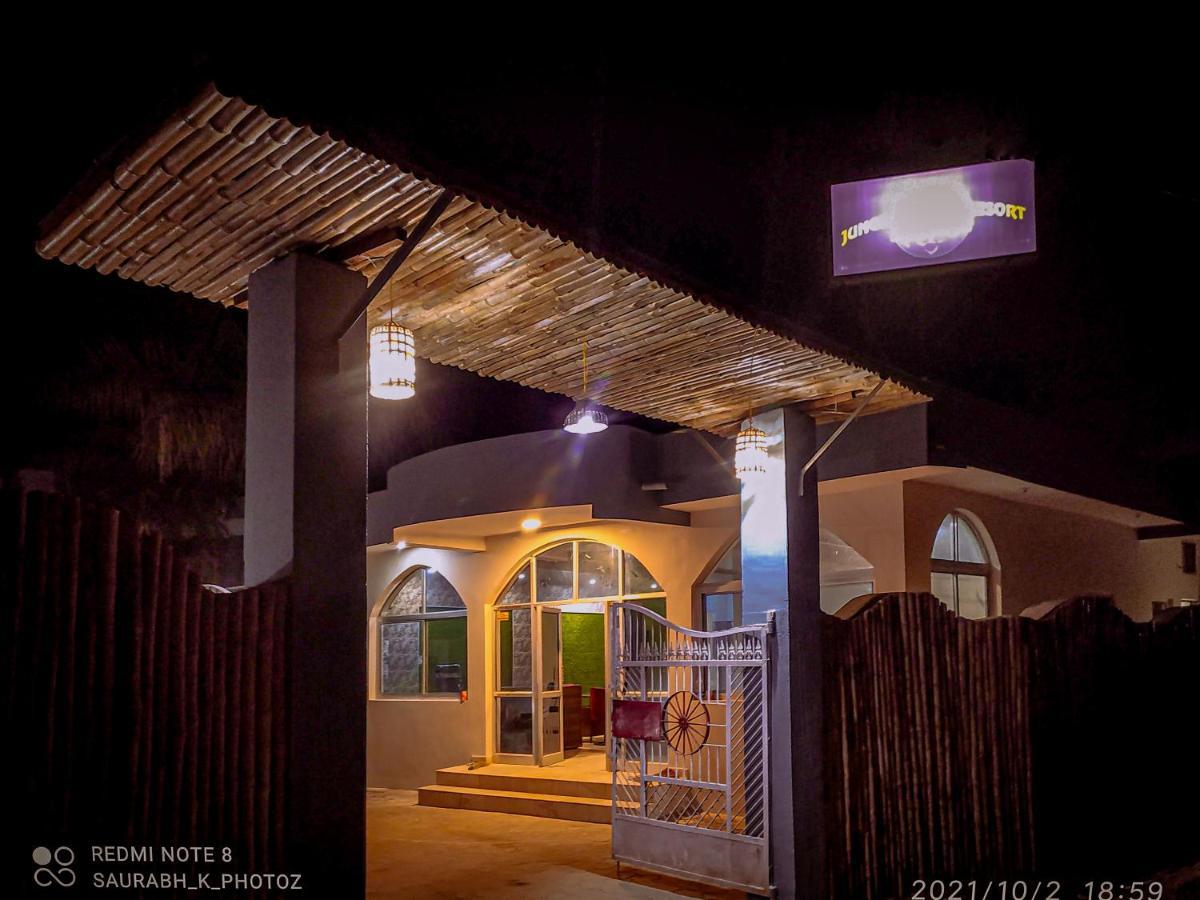 Hotel Jungle Palace Resort Umariā Zewnętrze zdjęcie